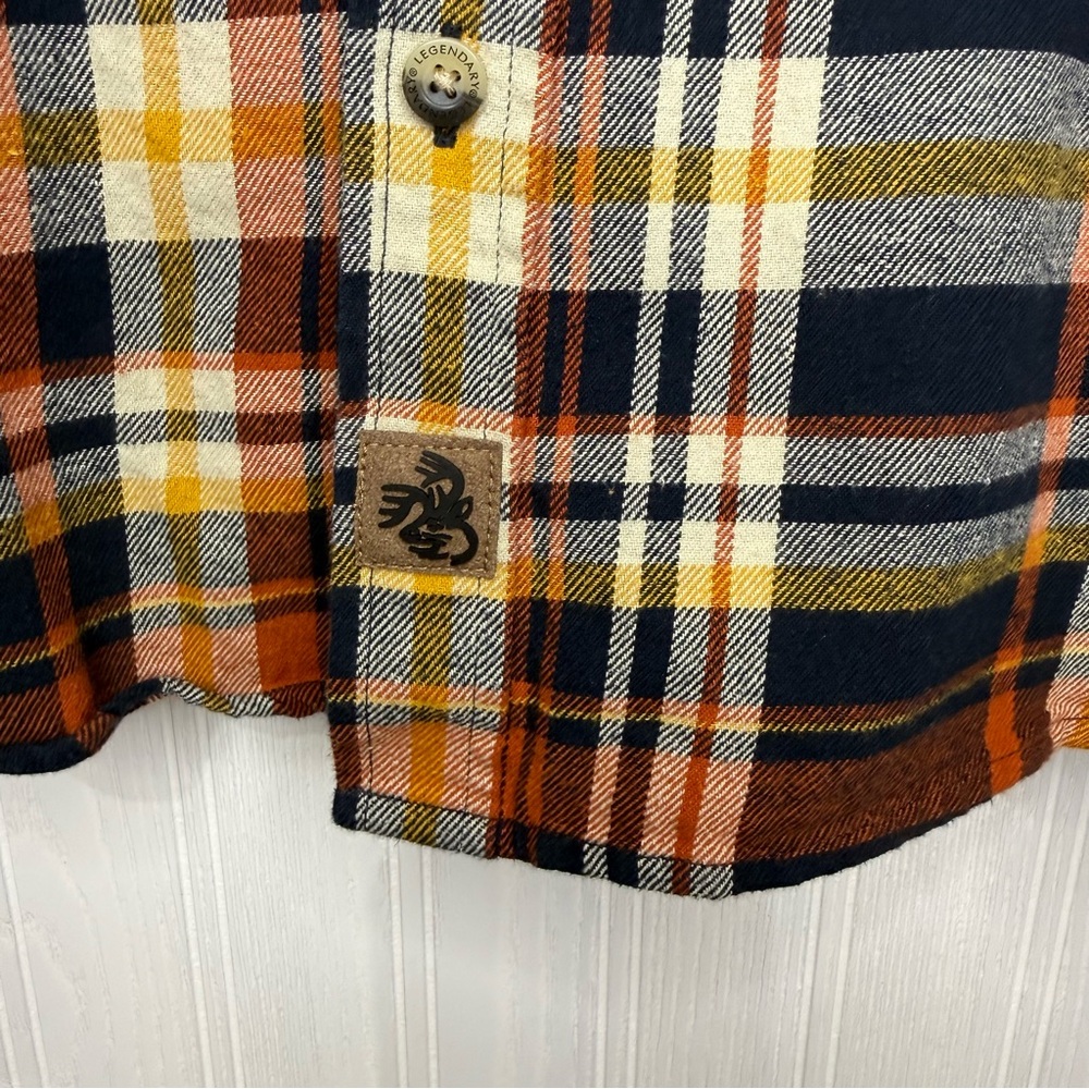 Legendary Whitetails plaid flannel shirt size 2X - Picture 5 of 9